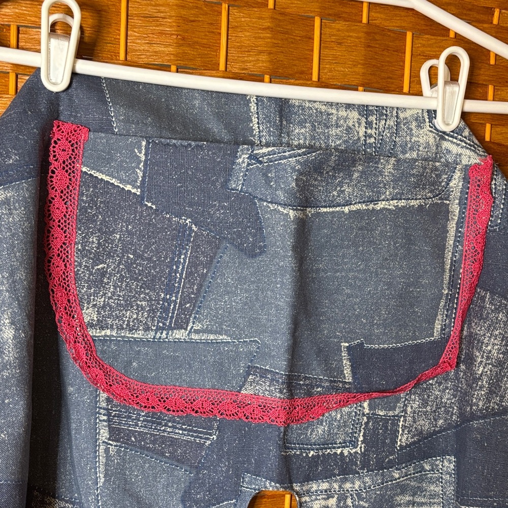 💰💰 Adorable chaps apron - Picture 2 of 3
